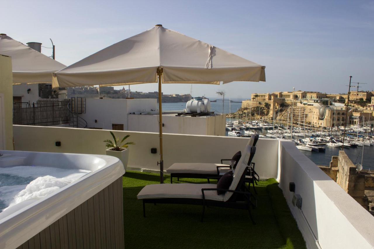 Bebirgu Palazzino Luxury 2 Jacuzzi To Share Leilighet Eksteriør bilde