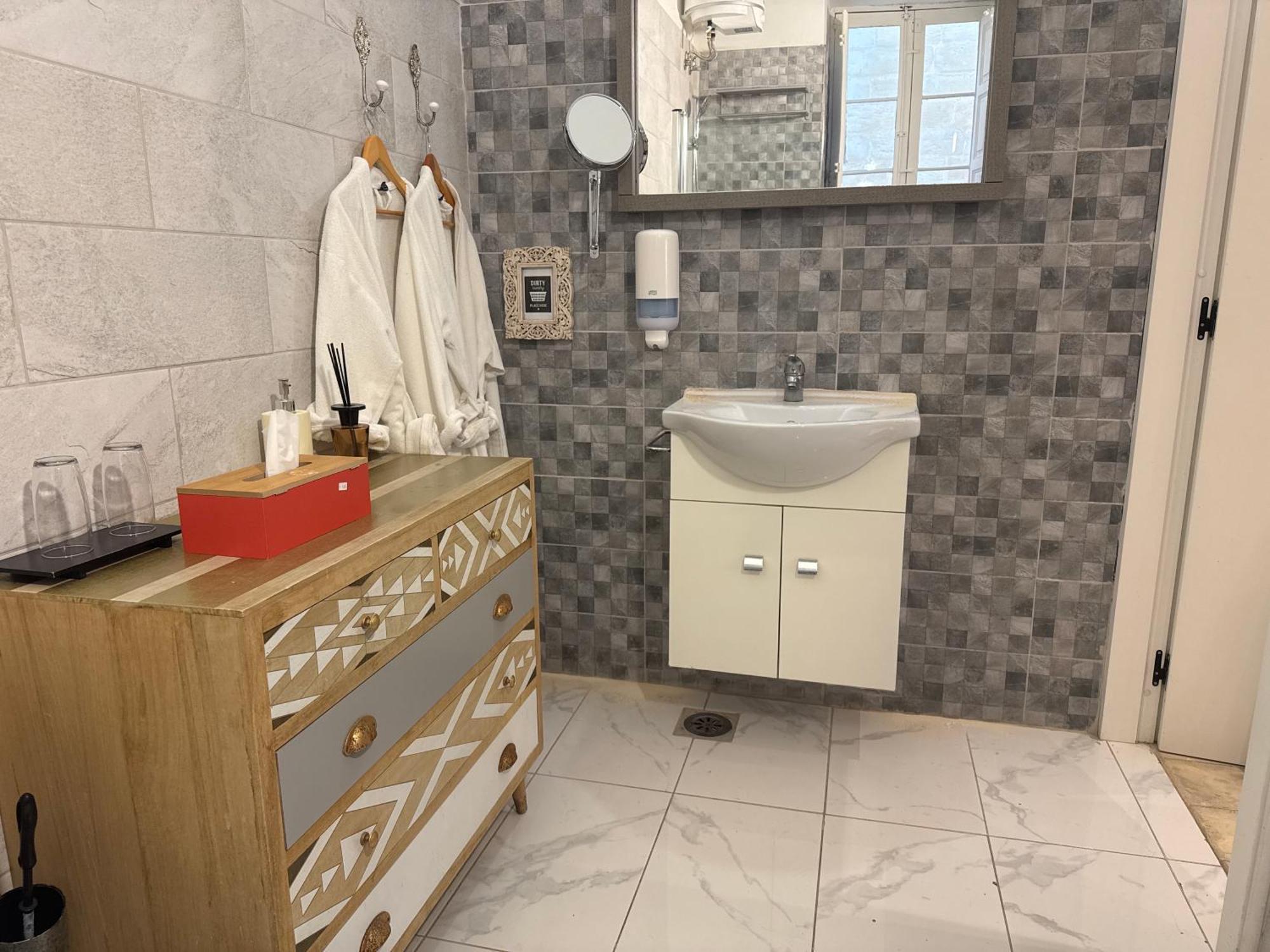Bebirgu Palazzino Luxury 2 Jacuzzi To Share Leilighet Eksteriør bilde